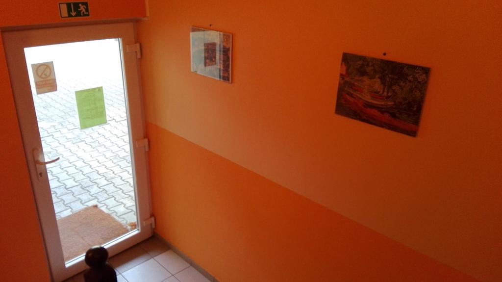 Penzion Marina Pri Slovenskej Restauracii Brezno Eksteriør billede